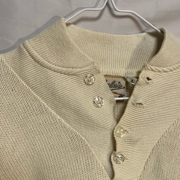 Men's Cream Sweater with Button Collar Cabela’s v neck button front - Picture 3 of 5